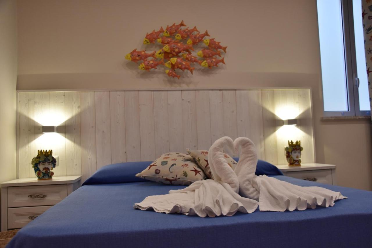 B&B Marina Blu Giardini Naxos Bagian luar foto